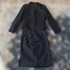 Skirt suit setのサムネイル