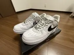 Supreme × Air Force 1 Low White/Blackのサムネイル