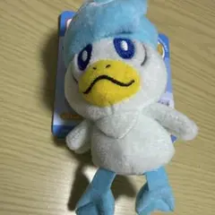 ポケモン ぬいぐるみバッチ INモンスターボール　クワッス　ポケモンセンター