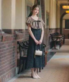 マルチケープジャガードドレス　ブラウン　ブラック プールヴー　アトロ