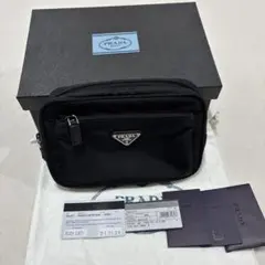 美品PRADA ブラック ボディバック2VL977 ナイロンバック
