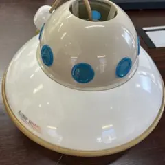 宇宙船型ペンダントライト