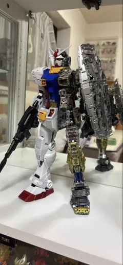 PG Unleashed RX-78-2 ガンダム 完成品のサムネイル