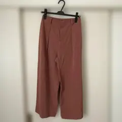ユニクロ　レディース　タックワイドパンツ M ストレッチ ブラウン