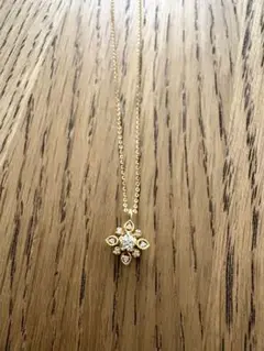 フェスタリア Wish upon a star ダイヤモンド ネックレス ☆ K18YG “Wish upon a star®” ダイヤモンド ネックレス | festaria