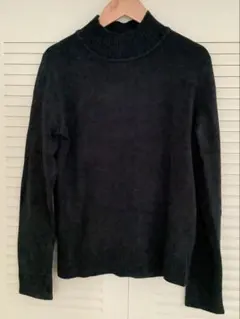 シンプルニット/ブラック×ハイネック