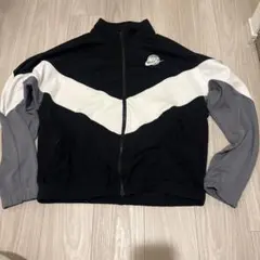NIKE ジップアップジャケット トラックジャケット　スウェット　ジャージ