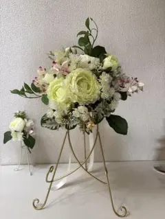 ウエディングブーケ、クラッチタイプNo.417ブートニア付き