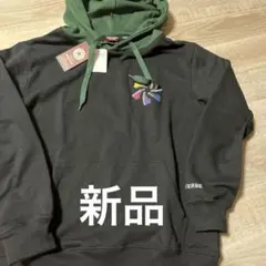 [再度最終値下げ]CONVERSE カラフル刺繍 パーカー Mサイズ