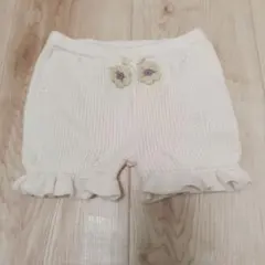 プティマイン　アイボリー フリル付きショートパンツ 80cm