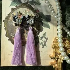 蝶　タッセル　ピアス　ブラック×パープル