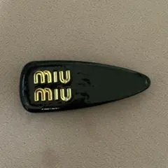 miu miu ヘアピン ブラック ゴールドのサムネイル
