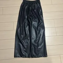 MGU ブラック レザー パンツ Mサイズ