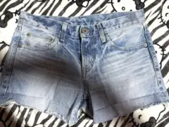 moussyデニムショーパン