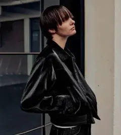 韓国　短丈ジャケット