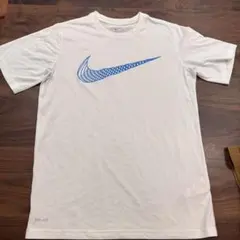 NIKE ドライフィット Tシャツ