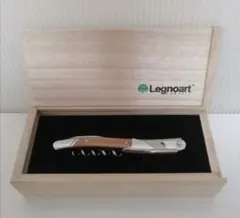 Item thumbnail for item b15201ab-36f8-4631-b934-51df49717965