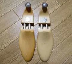 猫*ー様 美品❣️ 貴重 JOHN LOBB ジョンロブ 純正シューツリー 旧型 中古)純正シューツリー｜東京・代官山の高級革靴店｜studio.CBR