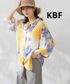 新品タグ付き【KBF】ペイントプリントシャツのサムネイル