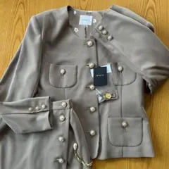 【タグ付き新品】定価39,800円 ノーカラースーツ マキシスカート 金ボタン