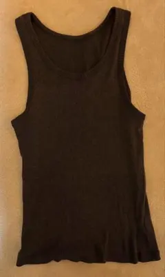 ダークグレー ノースリーブタンクトップ