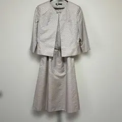 フォーマルツーピース　クリーニング済