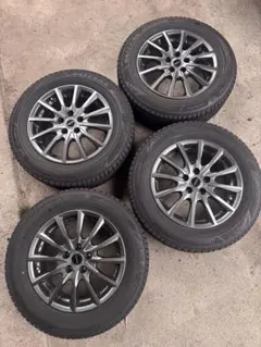 現行シエンタＭＸＰＬ１０Ｇ スタッドレスタイヤ ホイールセットのサムネイル