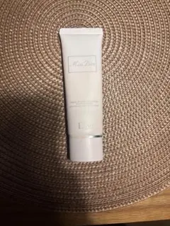 Miss Dior ハンドクリーム