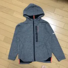 PUMA パーカー グレー 150サイズ