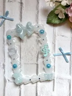 ホイップデコ 硬質トレカケース ホワイト×水色 シンプル