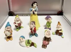 希少品】白雪姫と7人のこびと 置物 - メルカリ