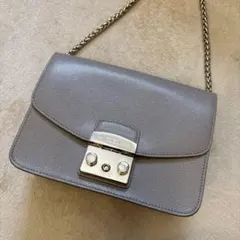 FURLA ショルダーバッグ グレーのサムネイル