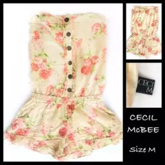 暑い夏も 可愛く♡CECIL McBEE 花柄ロンパース、オールインワンのサムネイル