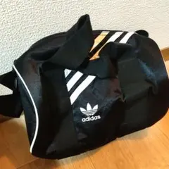 adidas ミニボストンバッグ ブラックのサムネイル