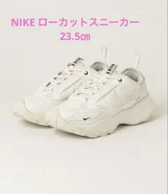 NIKE ローカットスニーカー