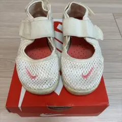 Nikeエアリフト ホワイト/ピンク　18cm