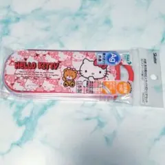 新品　スケーター　ハローキティ　　トリオセット　箸＆スプーン＆フォーク　日本製