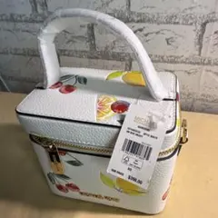 MICHAEL KORS フルーツプリントバニティバッグ月末値下 - メルカリ