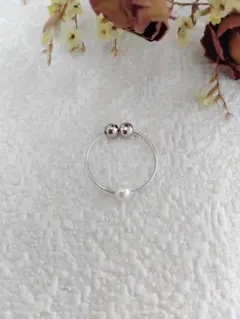 イヤーカフ　シンプル　一粒パール