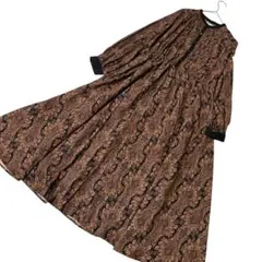 【美品】アーバンリサーチ　ペイズリー柄長袖マキシワンピース　ブラウン×黒　フリー