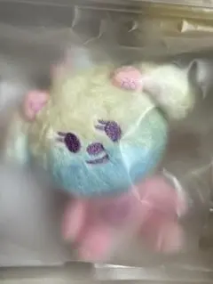 TXT プルバトゥ レインボー キーリング【バムグッ】