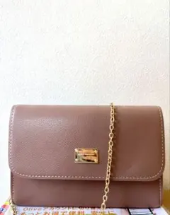 チェーンストラップ ショルダーバッグ