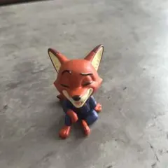 ズートピア ニック・ワイルド ミニフィギュア カプセルトイ