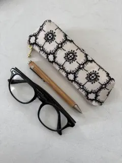 ミナペルホネン　アネモネ　バック ミナペルホネン anemone [ネイビー] とブラックキャンバス ショルダー
