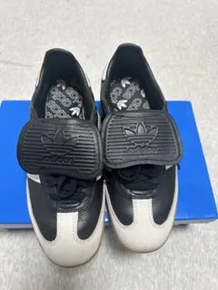 adidas サンバ　LT