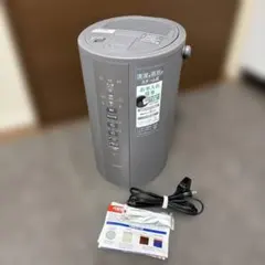 Item thumbnail for item dec42776-10c0-4653-9188-3517ecb7ea1e