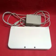 New 3DS LL ホワイト ニンテンドー 本体 充電器付き
