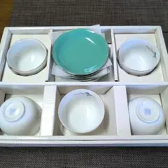 花柄湯飲みセット 5個と小皿5枚