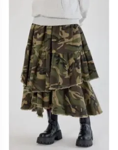 ロデオクラウンズ 迷彩 CAMOランダムティアードスカート
