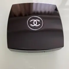 CHANEL POUDRE UNIVERSELLE COMPACTE 150